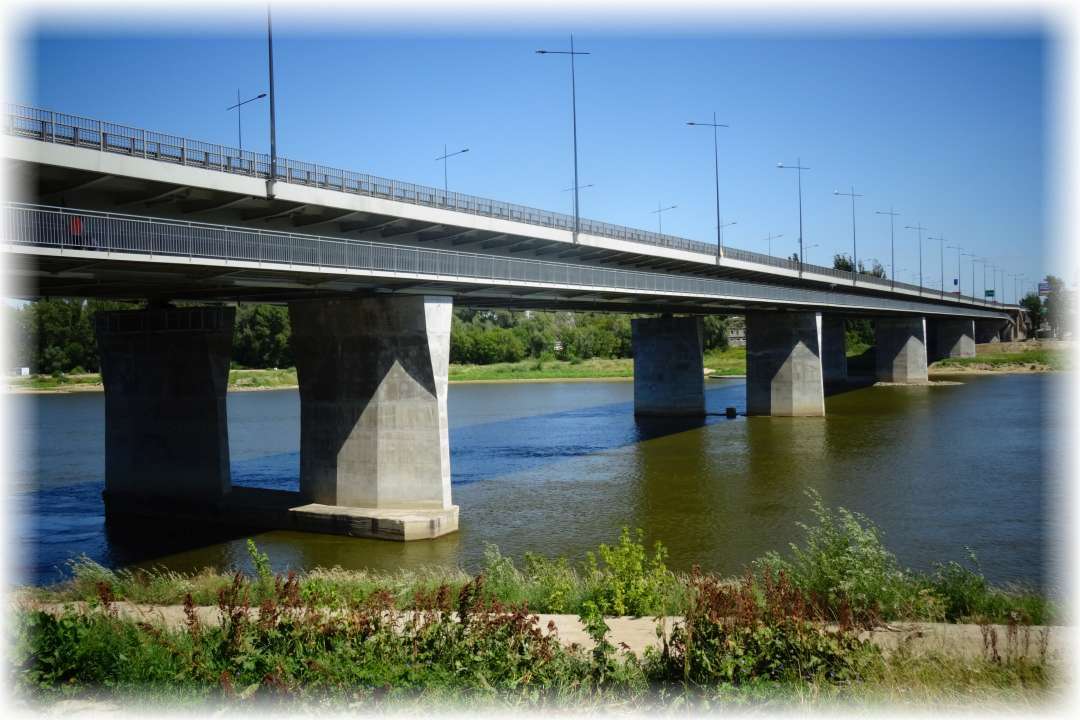 Most Łazienkowski z kładką dla rowerów
